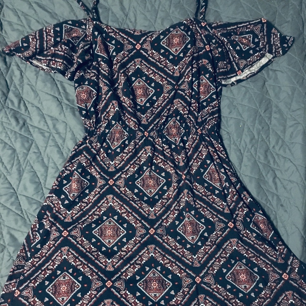NAVY&RED MEDALLION MINI SWING DRESS 🥀 - Picture 7 of 7